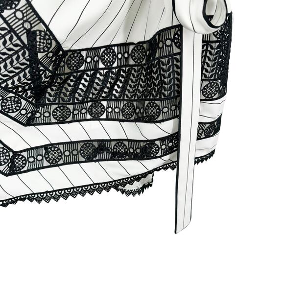 SELF-PORTRAIT Monochrome Striped Crepe Handkerchief Mini Dress White Lace US 6 - Picture 6 of 11